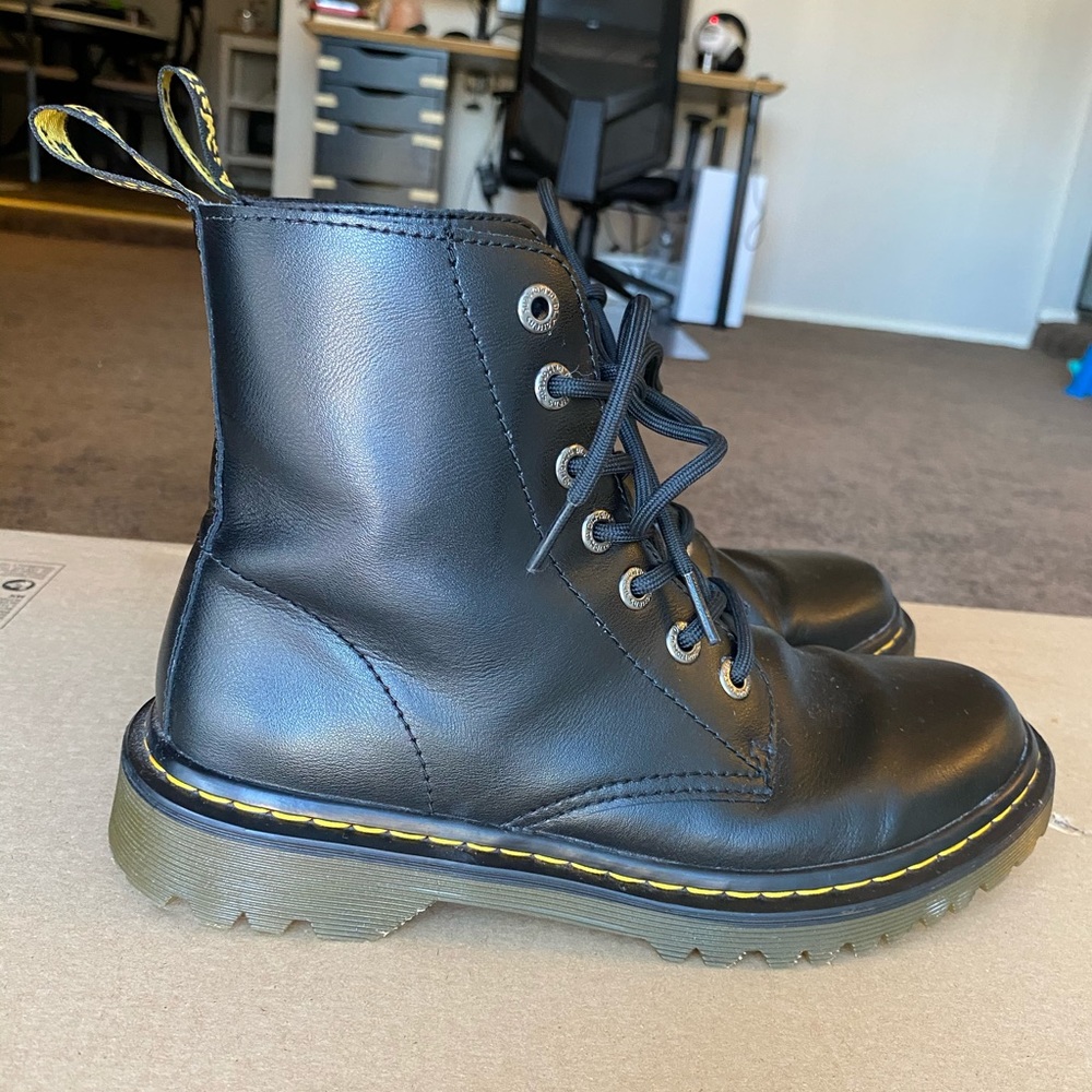 Doc Martens Boots